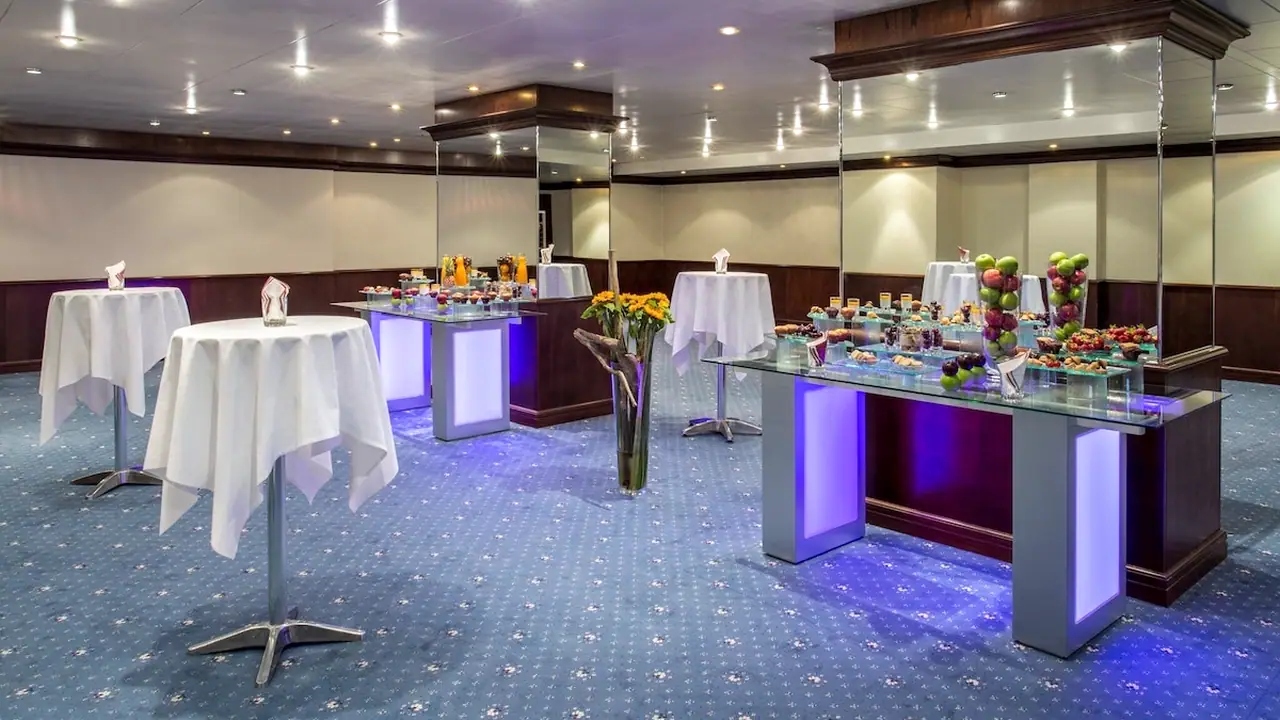 Crowne Plaza